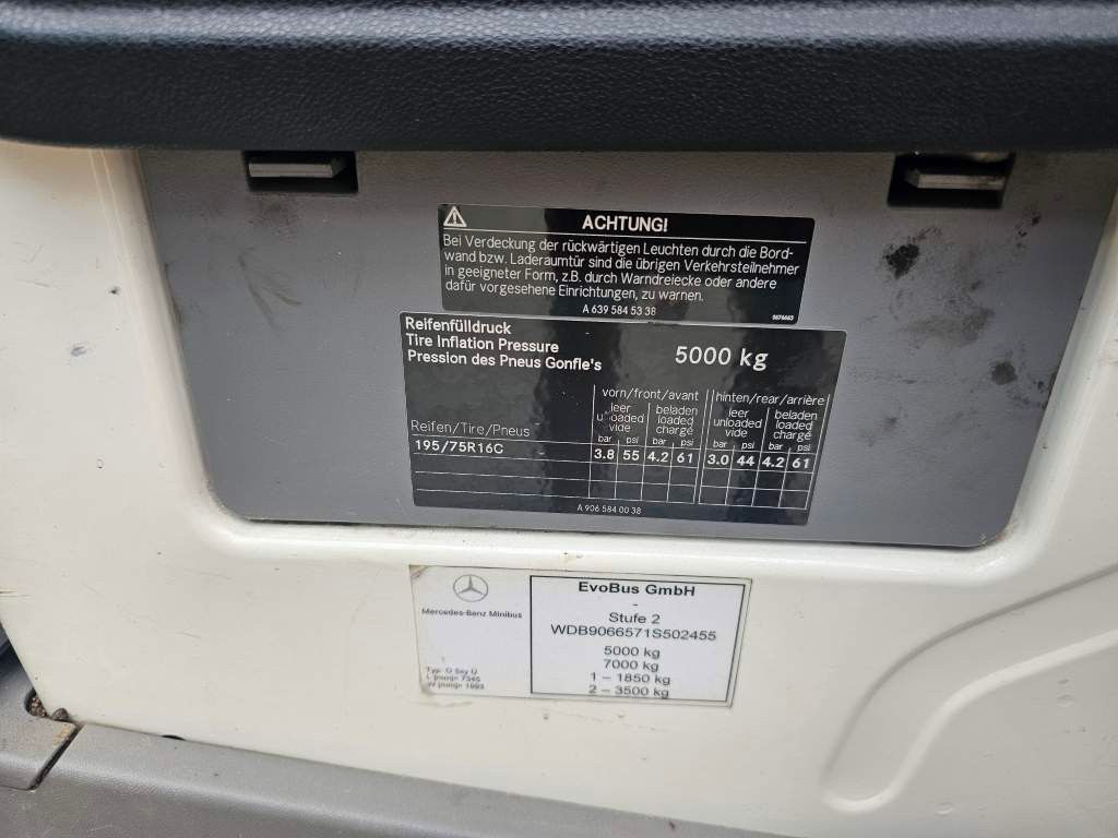 Fahrzeugabbildung Mercedes-Benz Transfer 45, Sprinter 516 CDI, hydr. Tür, 16+1