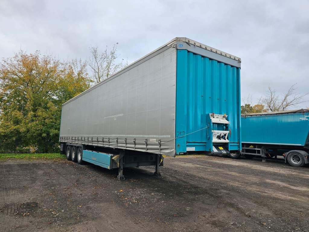 Fahrzeugabbildung Krone Gardine Standard, Plaettenkasten, Liftachse