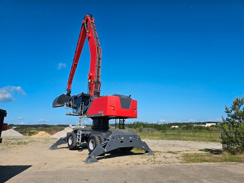 Fahrzeugabbildung Fuchs mobiler Ladekran 380/390MHL mit div.Anbaugeräten