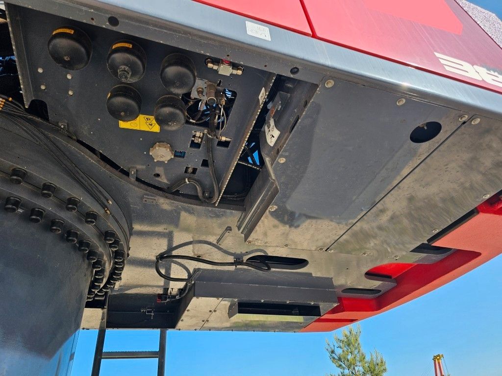 Fahrzeugabbildung Fuchs mobiler Ladekran 380/390MHL mit div.Anbaugeräten