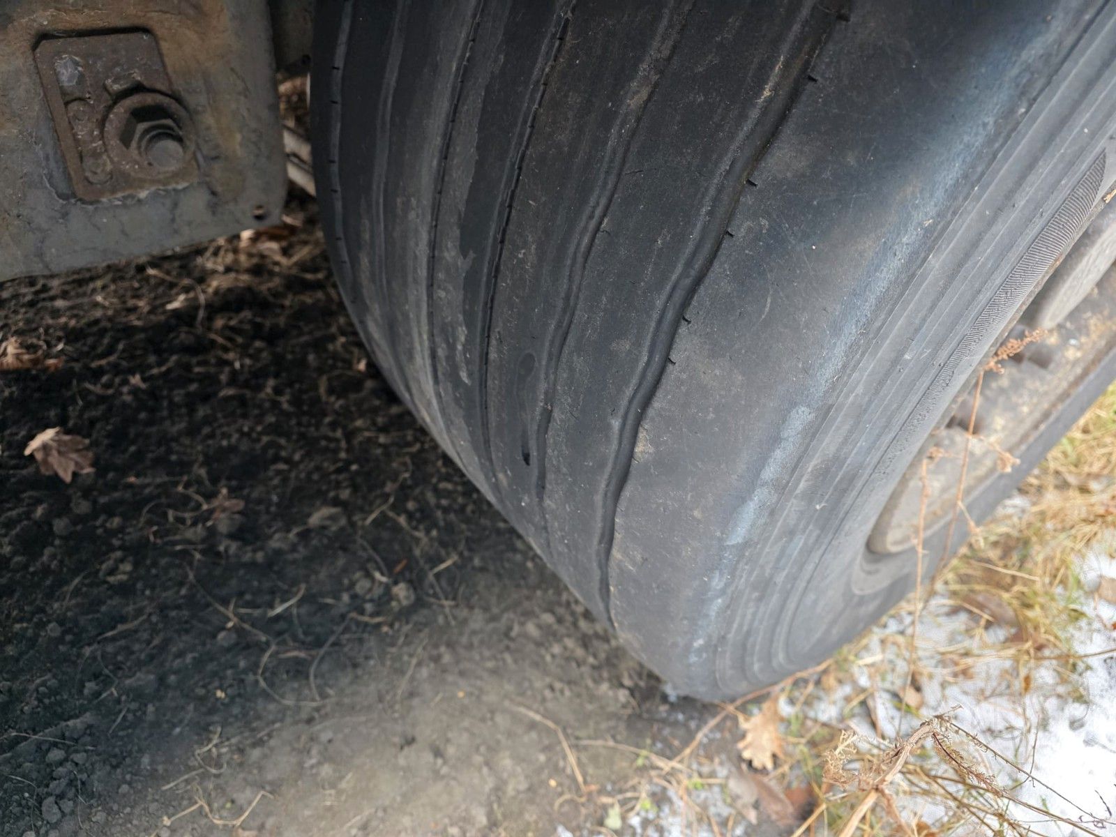 Fahrzeugabbildung Krone Gardine Lowliner, Joloda-Schienen, Hubdach