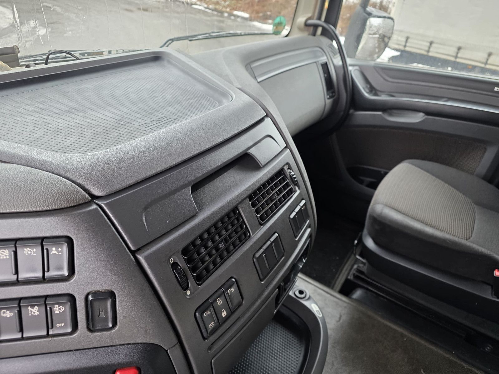 Fahrzeugabbildung DAF XF 460 SC,ZF Intarder, Standklima, Kühlschrank