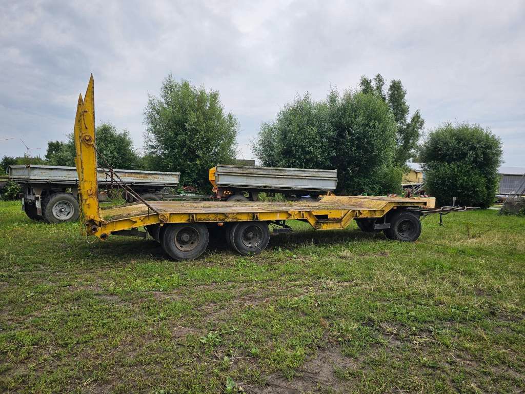 Fahrzeugabbildung Langendorf Tieflader mit Radmulden 3 Achser