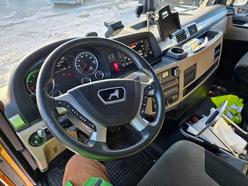 Fahrzeugabbildung MAN 18.500 TGX, Standklima, Euro 6