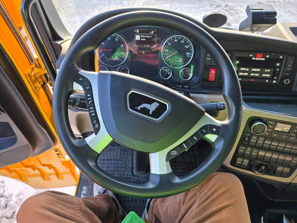 Fahrzeugabbildung MAN 18.500 TGX, Standklima, Euro 6