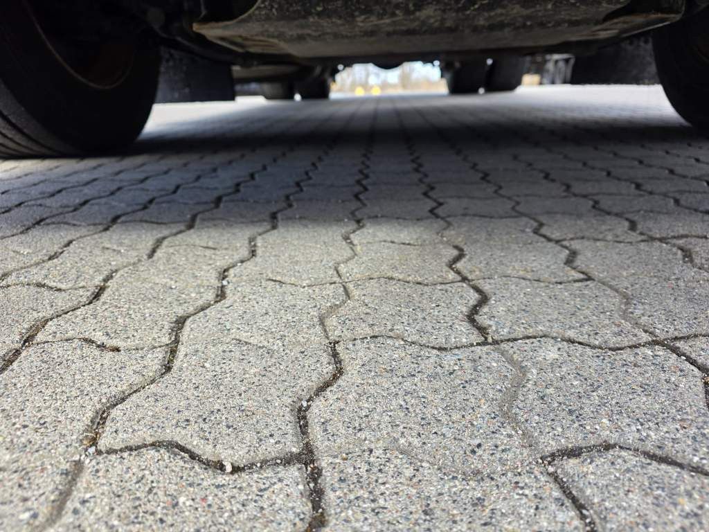 Fahrzeugabbildung MAN 18.500 TGX, Standklima, Euro 6