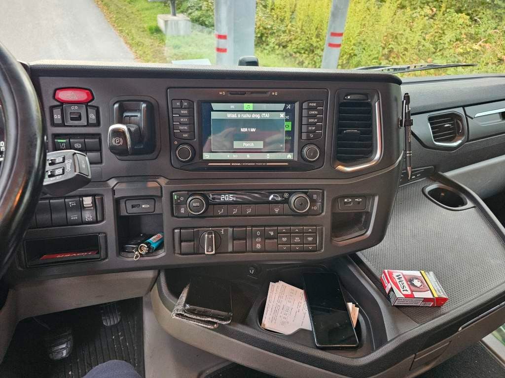 Fahrzeugabbildung Scania R450 Retarder,Kipphydraulik, 19.000 Kg, ALCOA LM