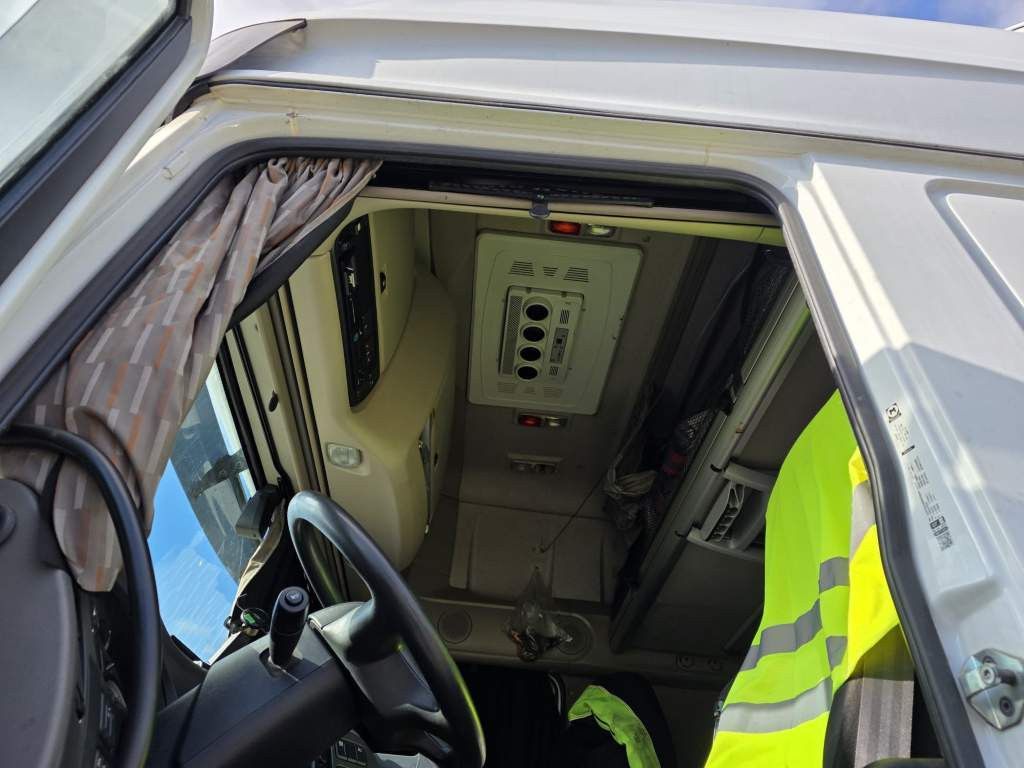 Fahrzeugabbildung DAF XF 460 SSC, Retrader, Standklima, Euro 6