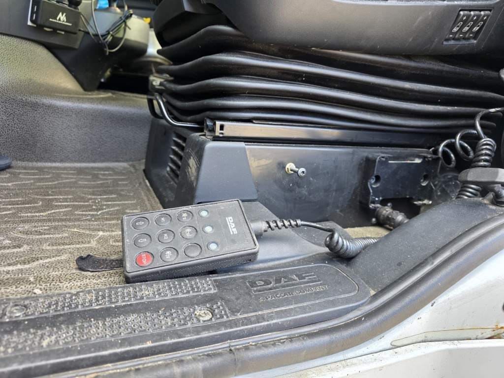 Fahrzeugabbildung DAF XF 460 SSC, Retrader, Standklima, Euro 6