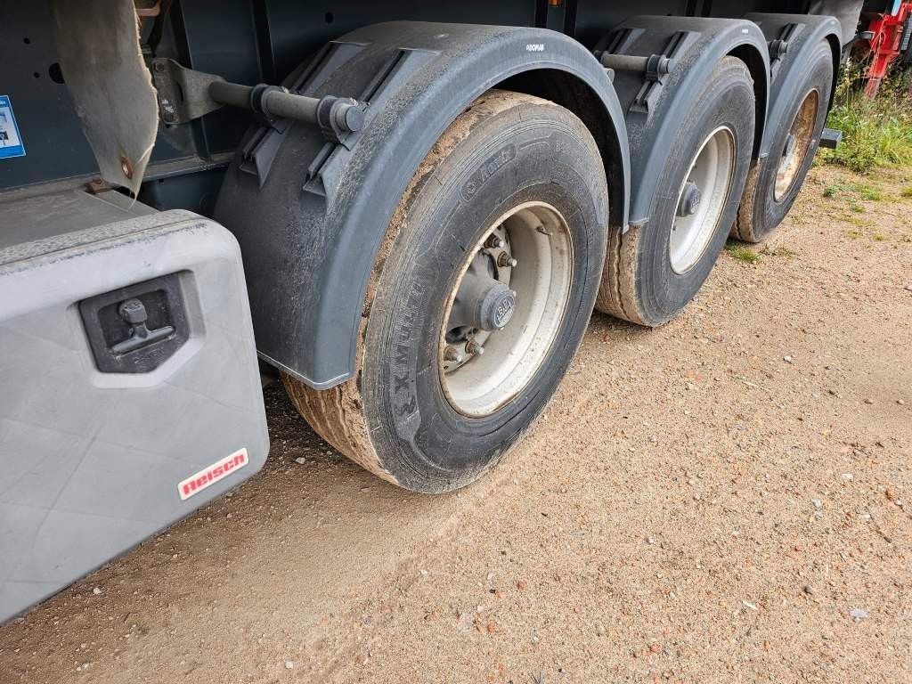 Fahrzeugabbildung Reisch 49 cbm, Pendelklappe, Lift, Lastmanometer, BPW