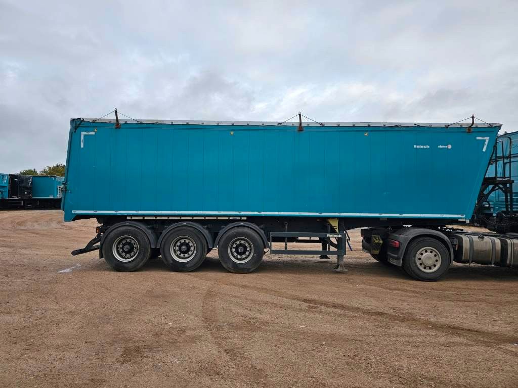 Fahrzeugabbildung Reisch 49 cbm, Pendelklappe, Lift, Lastmanometer, BPW