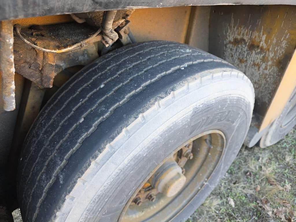 Fahrzeugabbildung Langendorf Innenlader Beton, SBH 27/35, Liftachse