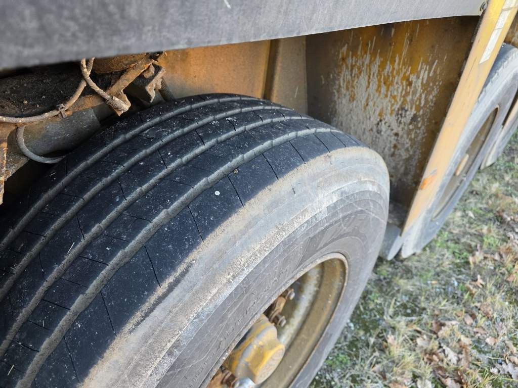 Fahrzeugabbildung Langendorf Innenlader Beton, SBH 27/35, Liftachse
