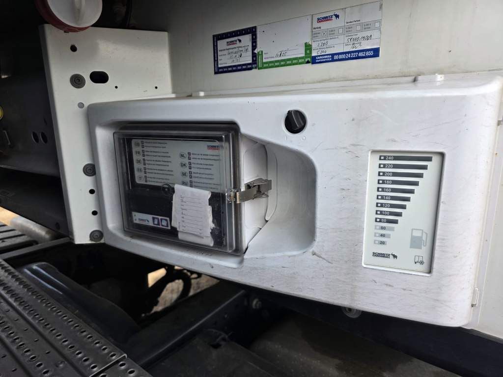 Fahrzeugabbildung Schmitz Cargobull Tiefkühler, Doppelstock, Diesel/ Strom