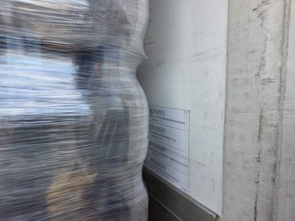 Fahrzeugabbildung Schmitz Cargobull Tiefkühler, Doppelstock, Diesel/ Strom