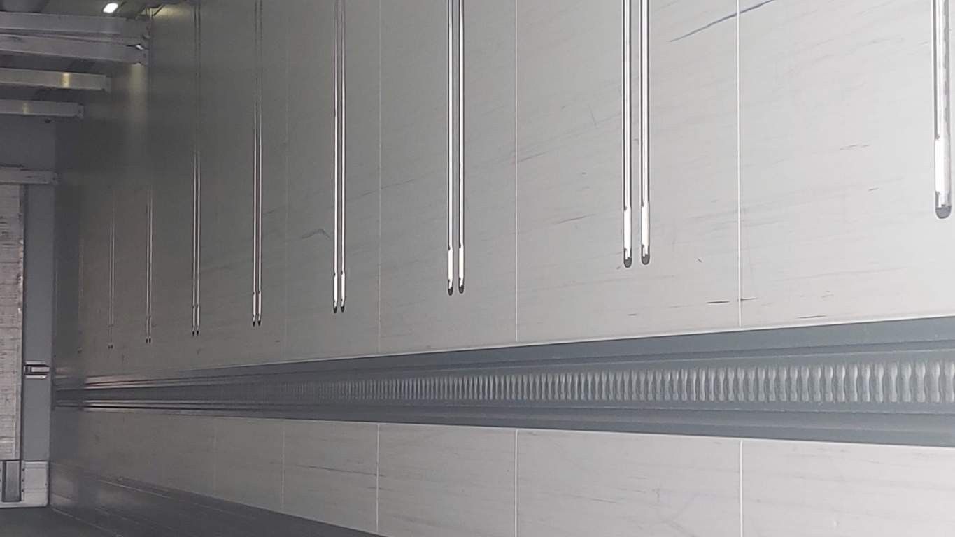 Fahrzeugabbildung Schmitz Cargobull Tiefkühler, Doppelstock, Diesel/ Strom