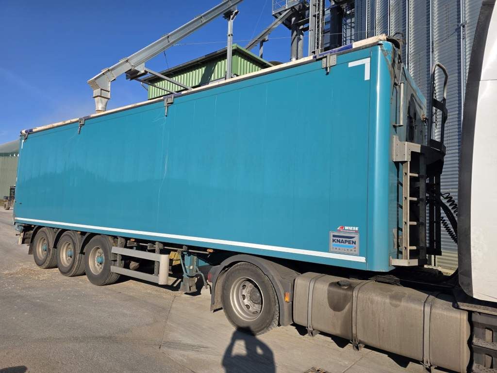 Knapen Schubboden 65 cbm, Lift, sauberes Fahrzeug