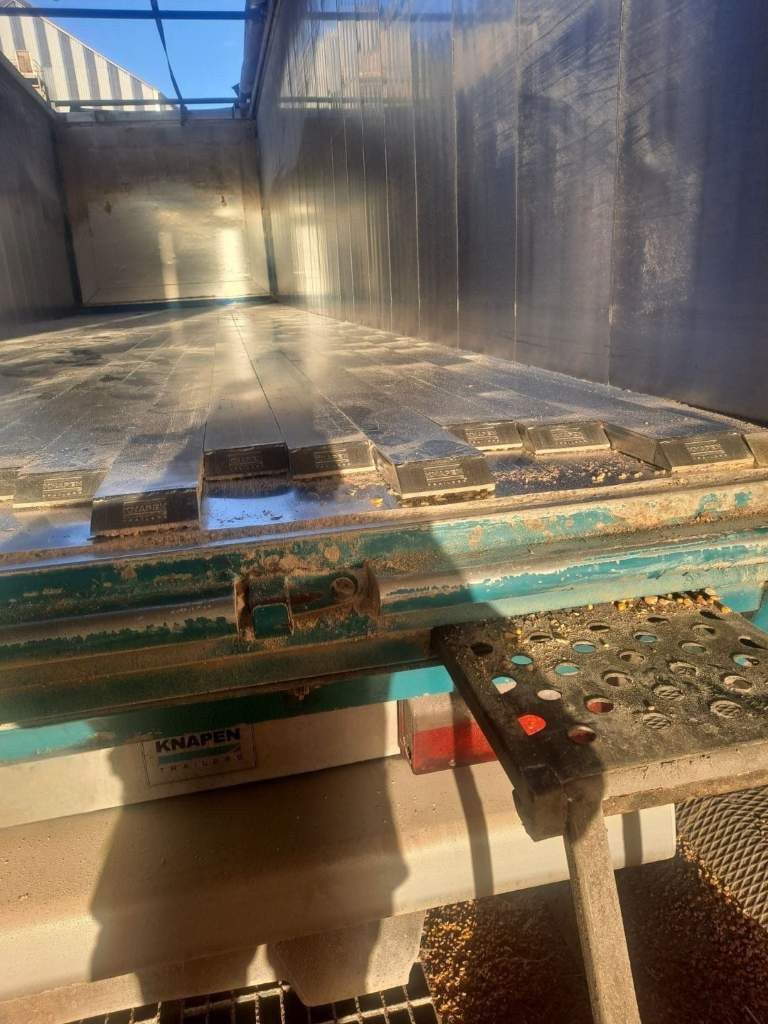 Fahrzeugabbildung Knapen Schubboden 65 cbm, Lift, sauberes Fahrzeug