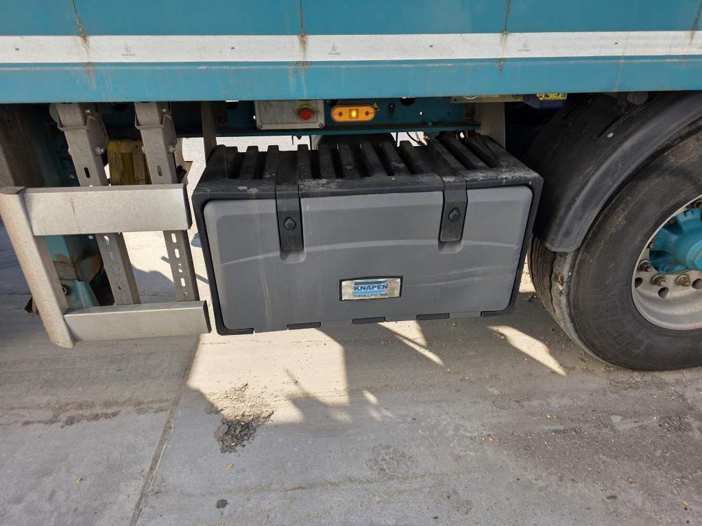 Fahrzeugabbildung Knapen Schubboden 65 cbm, Lift, sauberes Fahrzeug