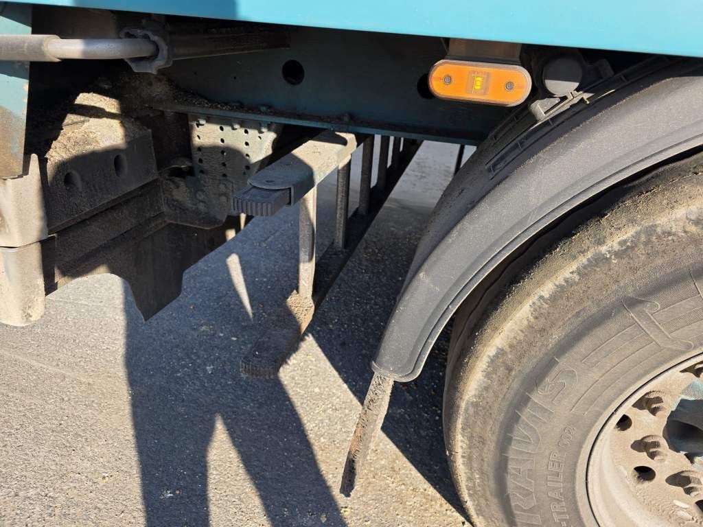 Fahrzeugabbildung Knapen Schubboden 65 cbm, Lift, sauberes Fahrzeug