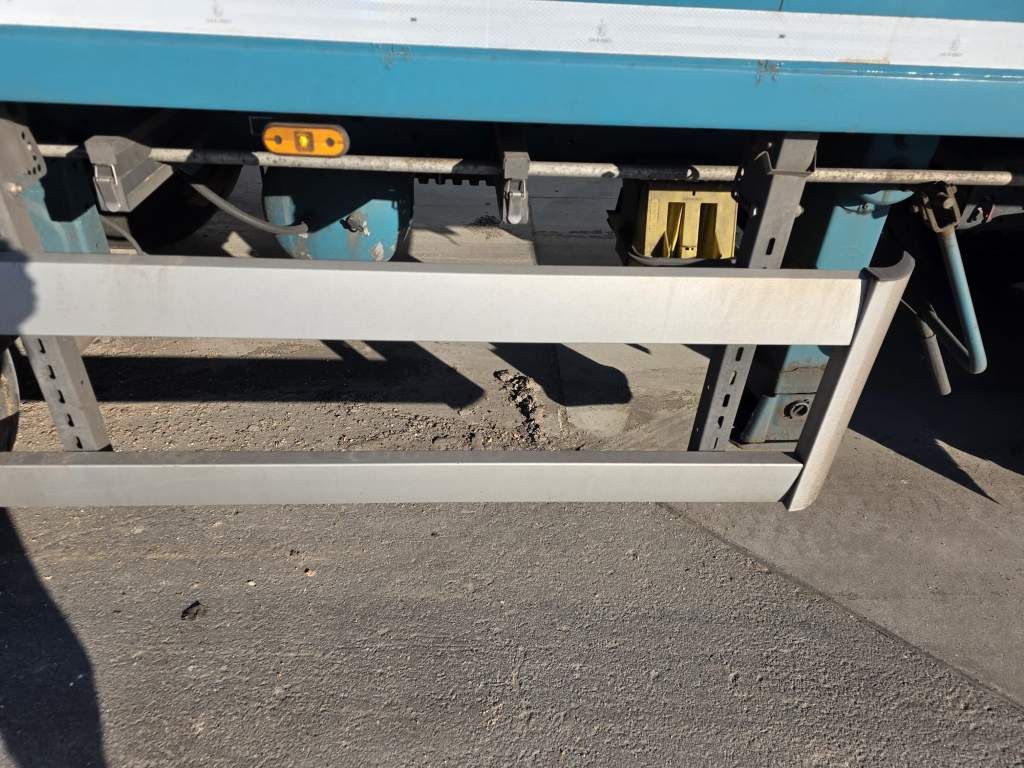 Fahrzeugabbildung Knapen Schubboden 65 cbm, Lift, sauberes Fahrzeug