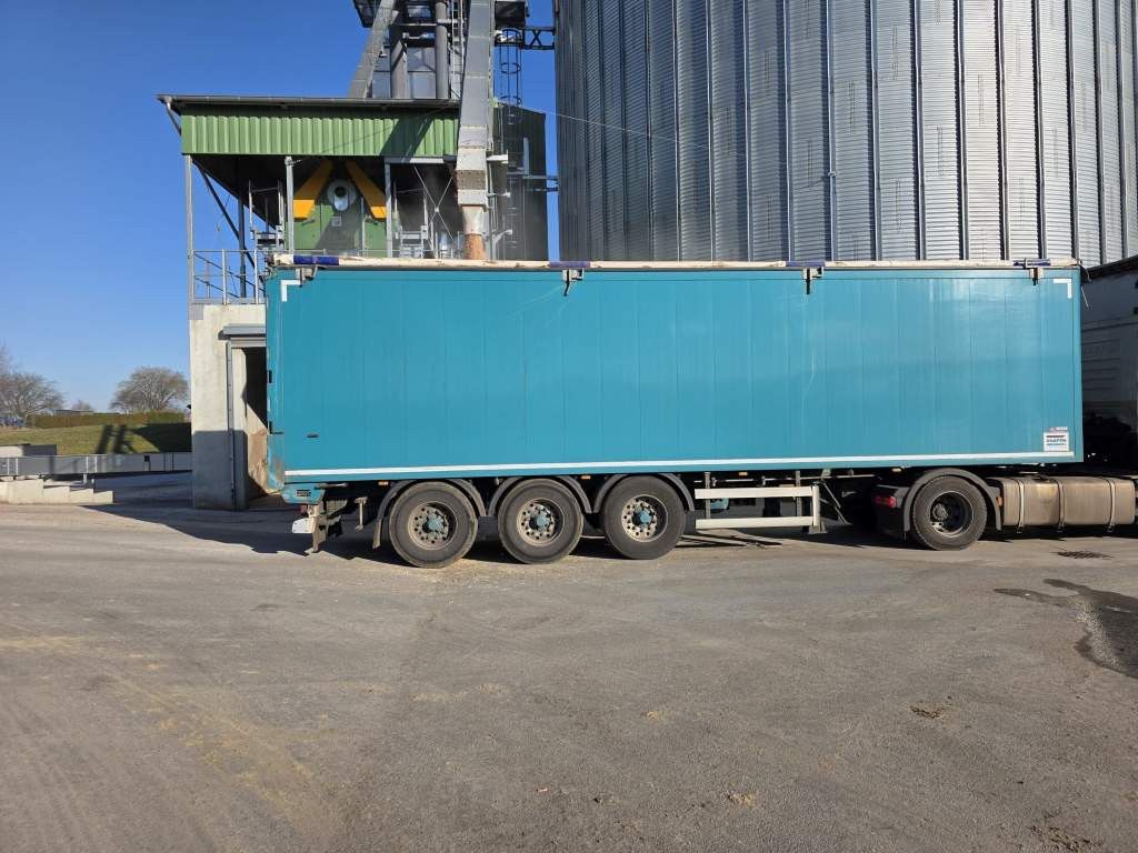 Fahrzeugabbildung Knapen Schubboden 65 cbm, Lift, sauberes Fahrzeug