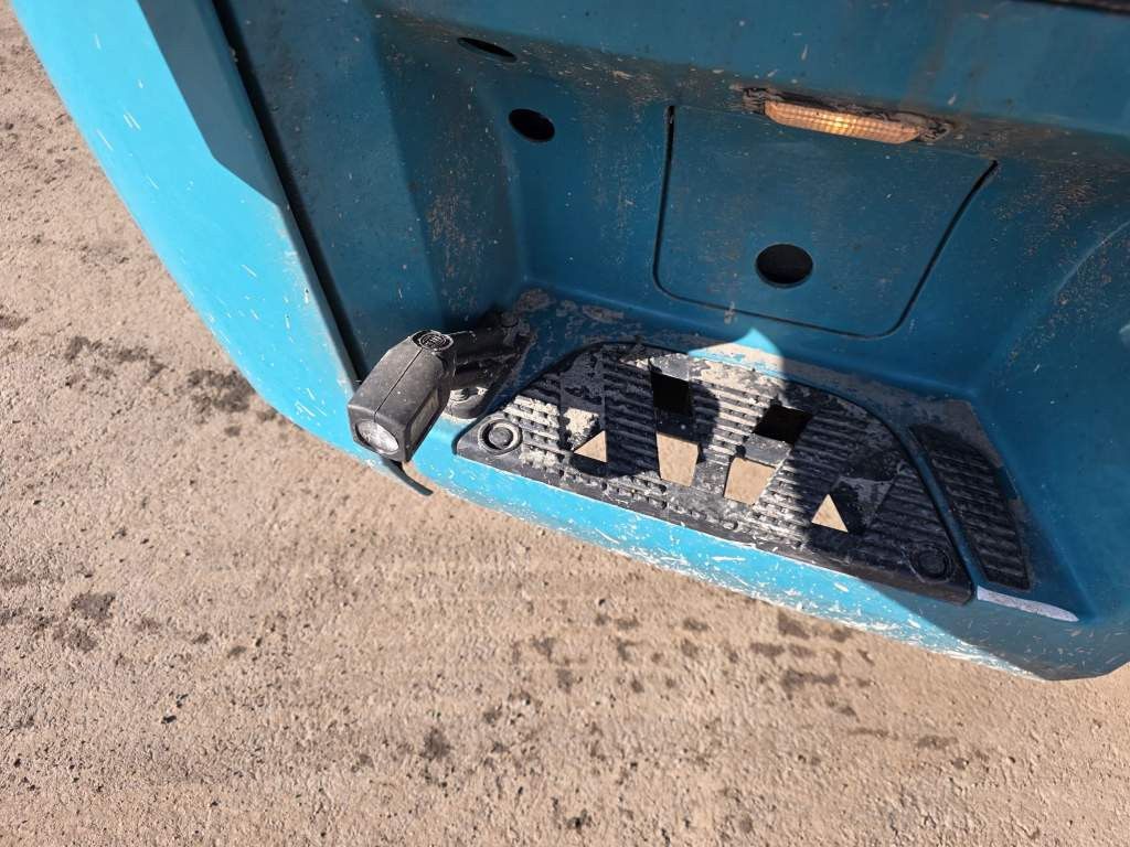 Fahrzeugabbildung Mercedes-Benz 1853 Giga Space, 2 Kreis-Hydraulik, 2 Tanks