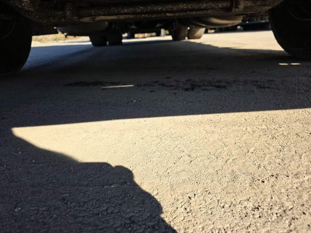 Fahrzeugabbildung Mercedes-Benz 1853 Giga Space, 2 Kreis-Hydraulik, 2 Tanks