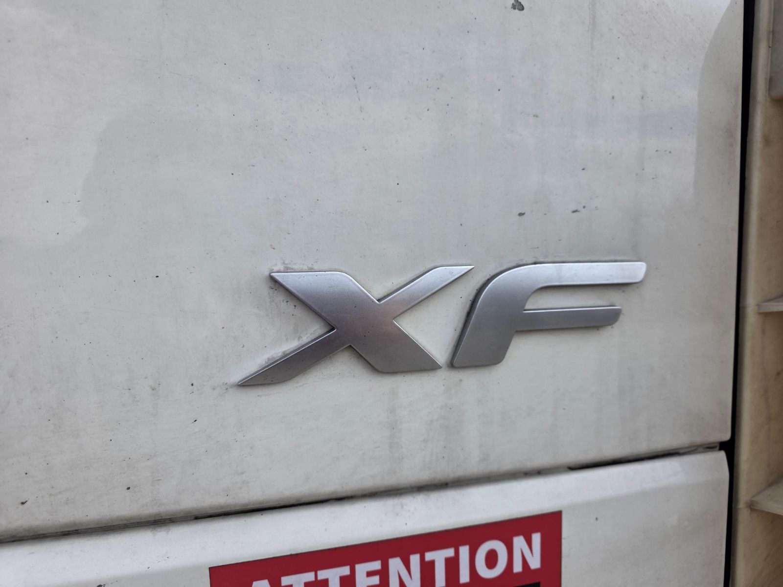 Fahrzeugabbildung DAF XF 450 LL SSC, Feuerlöschkästen, Standklima