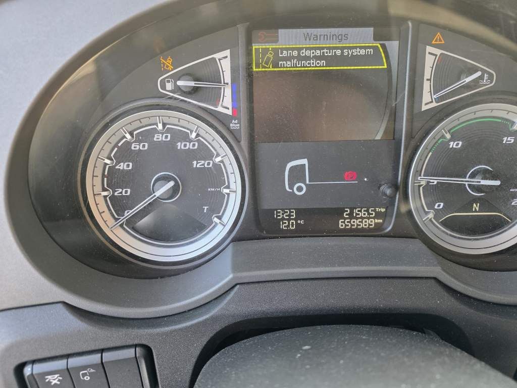 Fahrzeugabbildung DAF XF 450 LL SSC, Feuerlöschkästen, Standklima