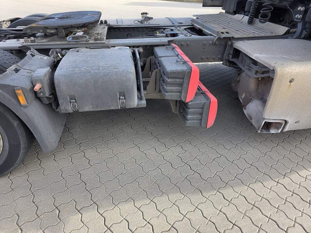 Fahrzeugabbildung DAF XF 450 LL SSC, Feuerlöschkästen, Standklima