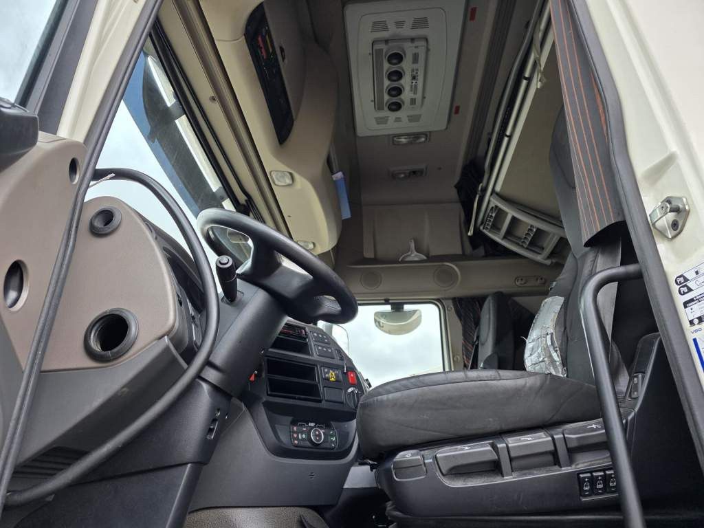 Fahrzeugabbildung DAF XF 450 LL SSC, Standklima, Feuerlöschkästen