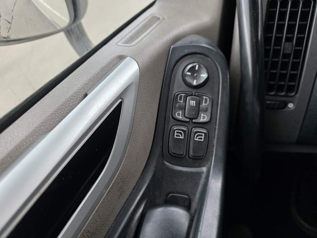 Fahrzeugabbildung DAF XF 450 LL SSC, Standklima, Feuerlöschkästen