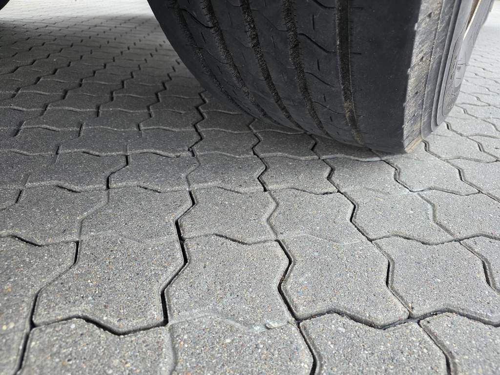 Fahrzeugabbildung DAF XF 450 LL SSC, Standklima, Feuerlöschkästen