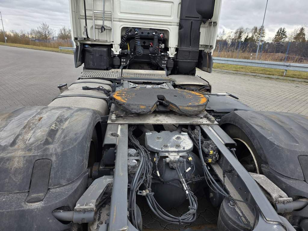 Fahrzeugabbildung DAF XF 450 LL SSC, Standklima, Feuerlöschkästen