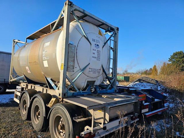 Fahrzeugabbildung Vanhool Tankchassis + Tankcontainer,363.054 Km