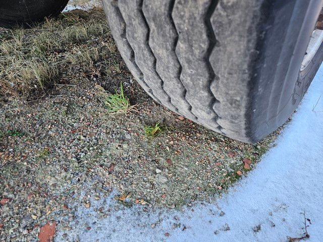 Fahrzeugabbildung Schmitz Cargobull Tankcontainer Chassis+Tankcontainer  Schwallwand