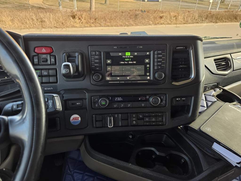 Fahrzeugabbildung Scania R500, Retarder, Navi, Standklima, 19.000 Kg