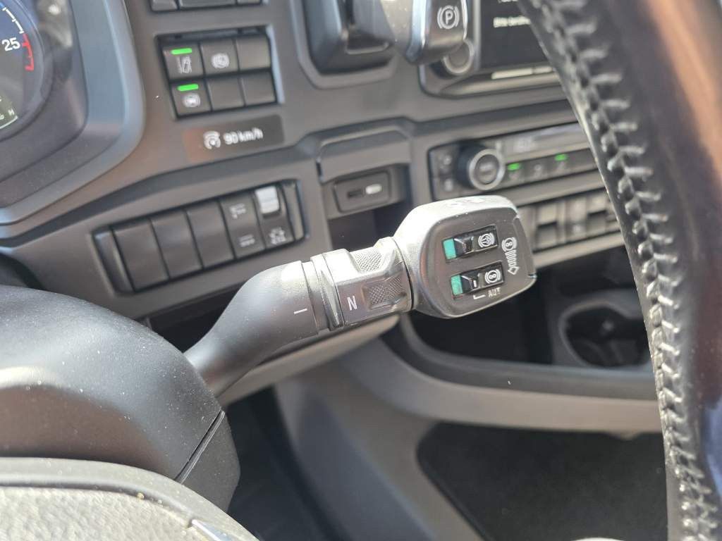 Fahrzeugabbildung Scania R450 Retarder,Kipphydraulik, 19.000 Kg, ALCOA LM