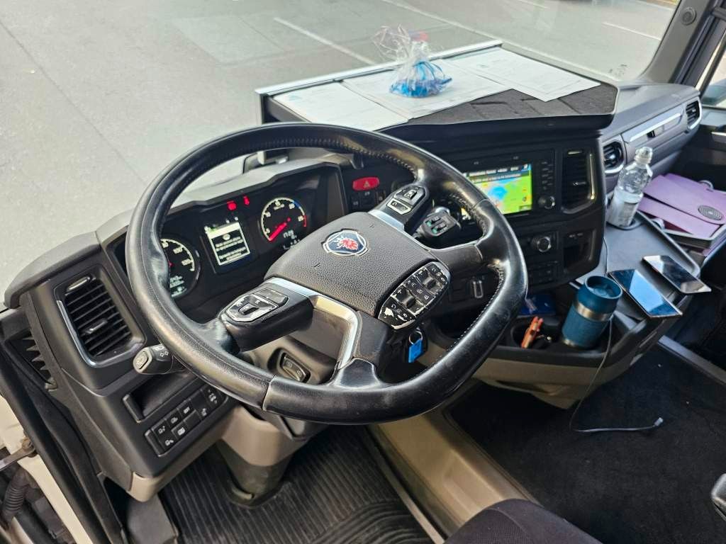 Fahrzeugabbildung Scania R450,Retarder,Kipphydraulik,ALCOA LM