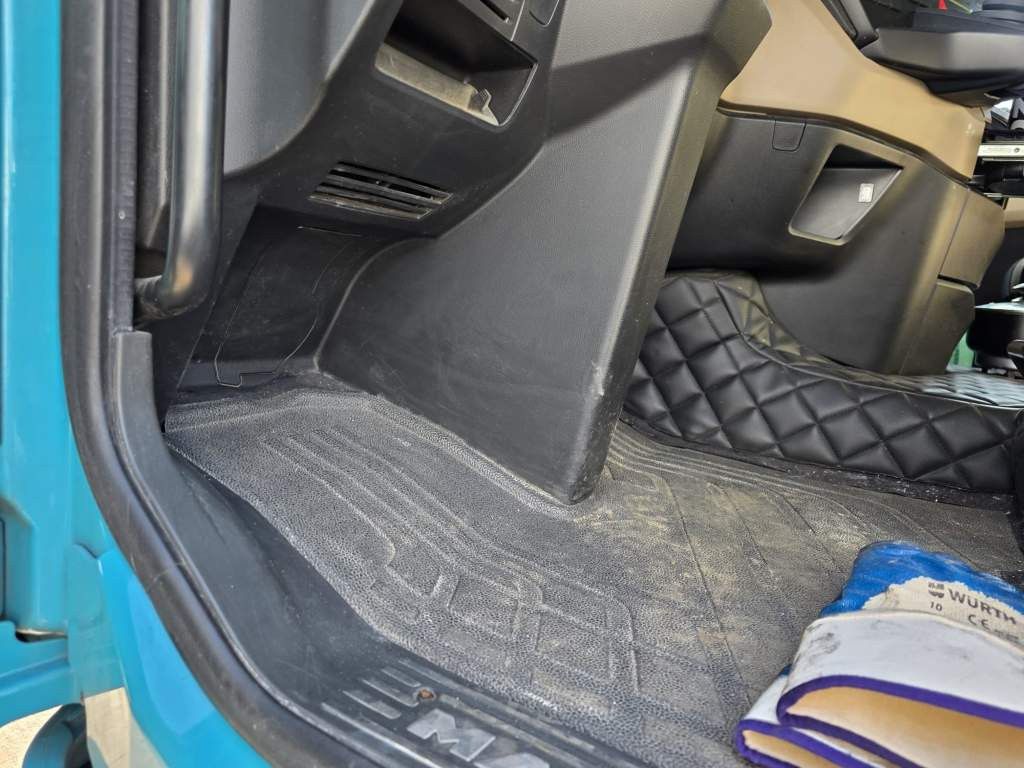 Fahrzeugabbildung MAN 18.470 TGX XXL, Kompressor+2 Kreishydraulik,Reta