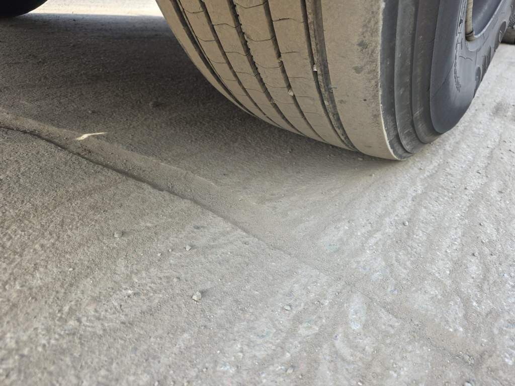 Fahrzeugabbildung MAN 18.470 TGX XXL, Kompressor+2 Kreishydraulik,Reta