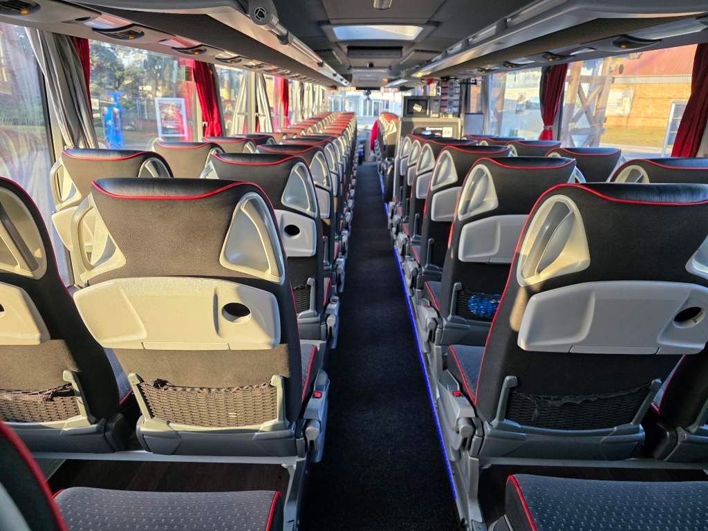 Fahrzeugabbildung Setra S419 UL Reisebus/Überlandbus, 69+2+1,ZF Inatrder