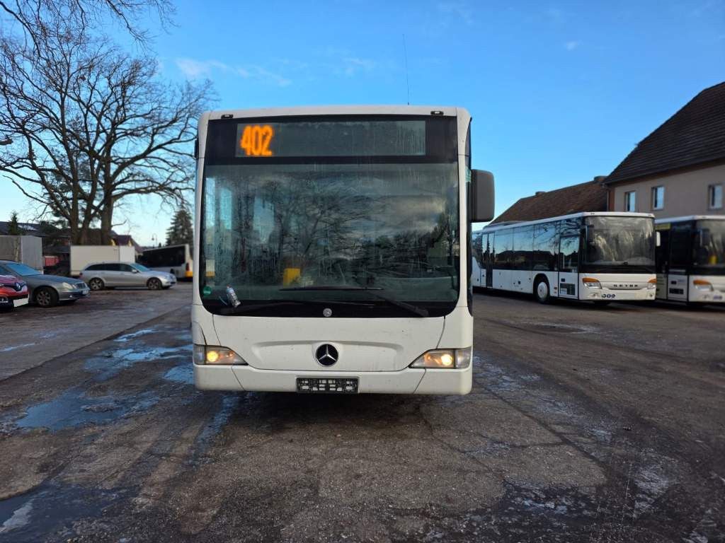 Fahrzeugabbildung Mercedes-Benz Citaro O530 LE, Gurten,  Armlehnen, Gardinen