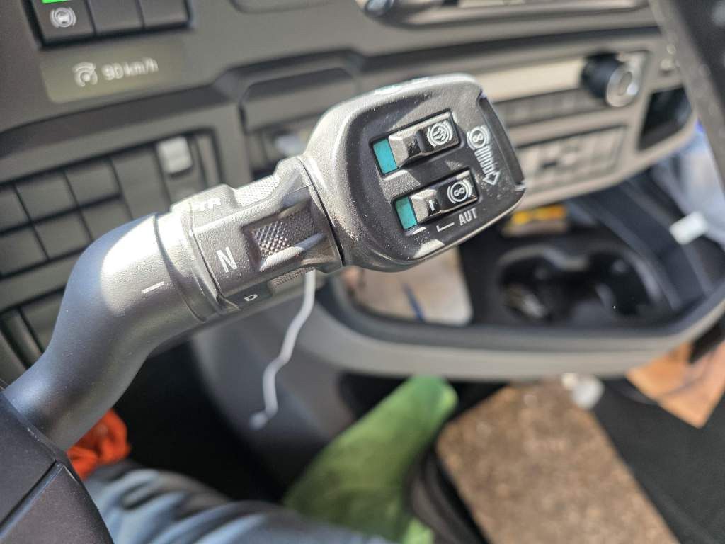 Fahrzeugabbildung Scania R410, Retrader, 2 Kreis-Hydraulik, Retarder