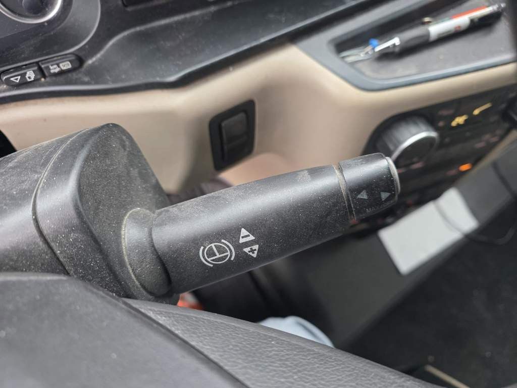 Fahrzeugabbildung MAN 18.460 TGX Standard, Euro, viel neu, Klima