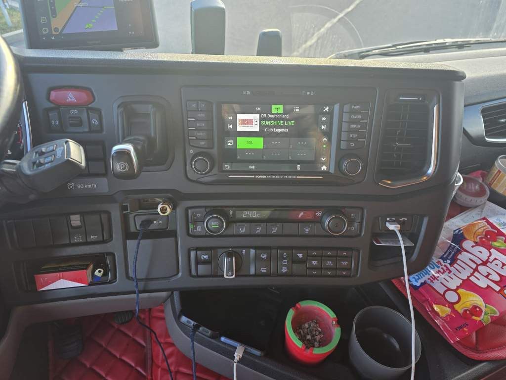 Fahrzeugabbildung Scania R450, Retarder, Kipphydr., ALCOA LM