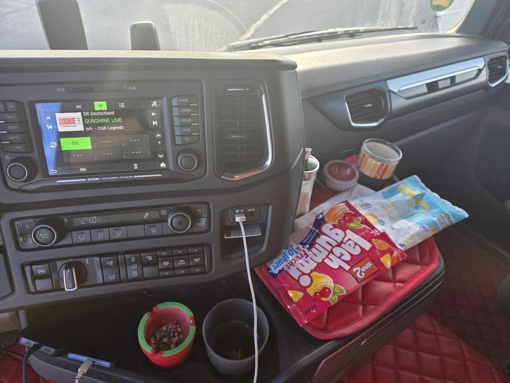 Fahrzeugabbildung Scania R450, Retarder, Kipphydr., ALCOA LM