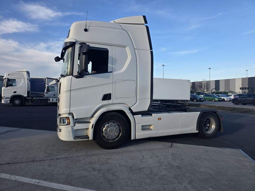 Fahrzeugabbildung Scania R450, Retarder, Kipphydr., ALCOA LM