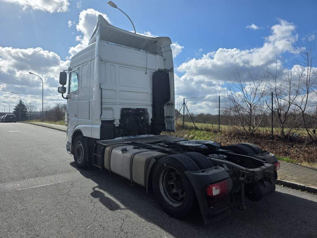 Fahrzeugabbildung DAF XF 460 LL SSC, ZF Intarder, Standklima
